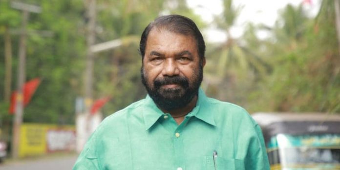 ‘എല്ലാ കാര്യങ്ങളും അറിഞ്ഞ ശേഷം മാത്രം പ്രതികരണം’ ; സമസ്ത വിവാദത്തില് ഒന്നും പറയാതെ വിദ്യാഭ്യാസമന്ത്രി ‘എല്ലാ കാര്യങ്ങളും അറിഞ്ഞ ശേഷം മാത്രം പ്രതികരണം’ ; സമസ്ത വിവാദത്തില് ഒന്നും പറയാതെ വിദ്യാഭ്യാസമന്ത്രി