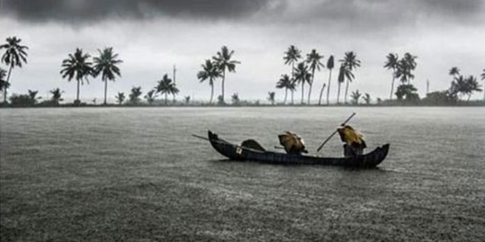 കാലവർഷം വരുന്നു ; അടുത്ത മൂന്ന് ദിവസം ശക്തമായ മഴ ; അഞ്ച് ജില്ലകളിൽ ഓറഞ്ച് അലർട്ട് കാലവർഷം വരുന്നു ; അടുത്ത മൂന്ന് ദിവസം ശക്തമായ മഴ ; അഞ്ച് ജില്ലകളിൽ ഓറഞ്ച് അലർട്ട്