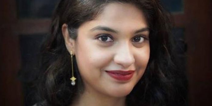 അര്ച്ചന കവിയോട് മോശമായി പെരുമാറിയിട്ടില്ല ; സ്വാഭാവിക നടപടിക്രമങ്ങള് മാത്രമാണ് പൂര്ത്തിയാക്കിയതെന്ന് പോലീസ് ഉദ്യോഗസ്ഥര് അര്ച്ചന കവിയോട് മോശമായി പെരുമാറിയിട്ടില്ല ; സ്വാഭാവിക നടപടിക്രമങ്ങള് മാത്രമാണ് പൂര്ത്തിയാക്കിയതെന്ന് പോലീസ് ഉദ്യോഗസ്ഥര്