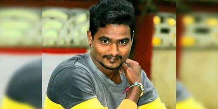 മുസ്ലീം പെൺകുട്ടിയെ പ്രണയിച്ചു ; കർണാടകയിൽ ദളിത് യുവാവിനെ കൊലപ്പെടുത്തി മുസ്ലീം പെൺകുട്ടിയെ പ്രണയിച്ചു ; കർണാടകയിൽ ദളിത് യുവാവിനെ കൊലപ്പെടുത്തി