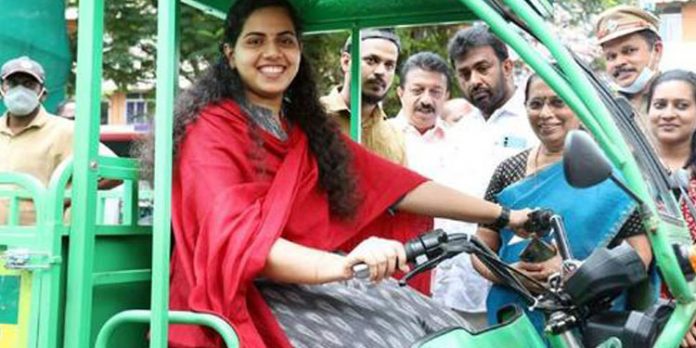 തിരുവനന്തപുരം നഗരസഭയില് മാലിന്യ നീക്കത്തിന് ഇ-കാര്ട്ടുകള് തിരുവനന്തപുരം നഗരസഭയില് മാലിന്യ നീക്കത്തിന് ഇ-കാര്ട്ടുകള്