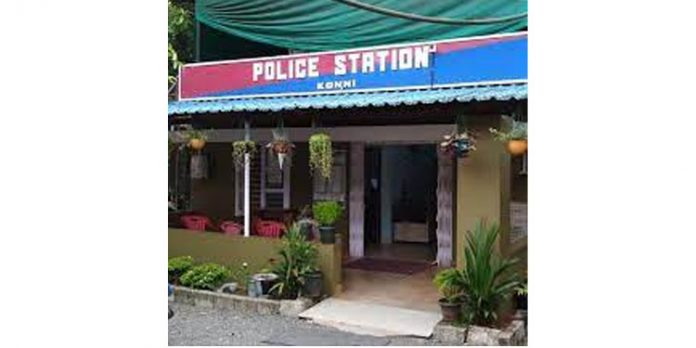 സിപിഎം ഏരിയാ സെക്രട്ടറിയ്ക്ക് നേരെ കോന്നി പോലീസിന്റെ കയ്യേറ്റ ശ്രമം സിപിഎം ഏരിയാ സെക്രട്ടറിയ്ക്ക് നേരെ കോന്നി പോലീസിന്റെ കയ്യേറ്റ ശ്രമം