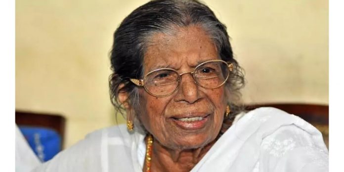 കെ.ആർ.ഗൗരിയമ്മയില്ലാത്ത കേരളത്തിന് ഇന്ന് ഒരു വയസ്സാകുന്നു കെ.ആർ.ഗൗരിയമ്മയില്ലാത്ത കേരളത്തിന് ഇന്ന് ഒരു വയസ്സാകുന്നു