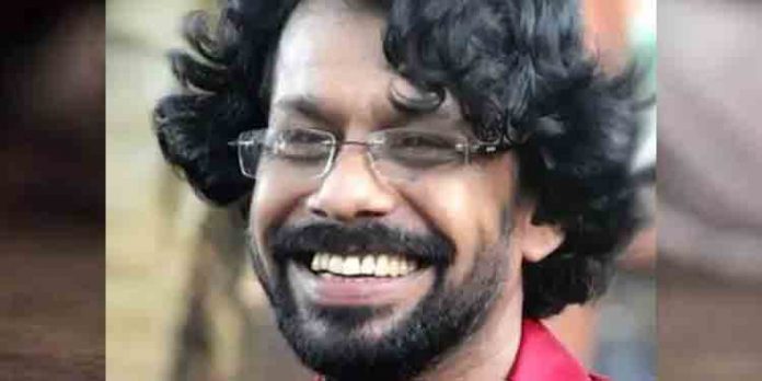 സുവീരന്റെ നാടകത്തിന് വിലക്ക് ; സംഘപരിവാർ അജണ്ടയെന്ന് സുവീരന് സുവീരന്റെ നാടകത്തിന് വിലക്ക് ; സംഘപരിവാർ അജണ്ടയെന്ന് സുവീരന്