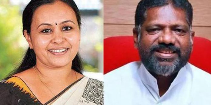 വീണാ ജോർജ് – ചിറ്റയം ഗോപകുമാർ തർക്കം ; മറനീക്കി സിപിഐ – സിപിഐ എം പോര് വീണാ ജോർജ് – ചിറ്റയം ഗോപകുമാർ തർക്കം ; മറനീക്കി സിപിഐ – സിപിഐ എം പോര്