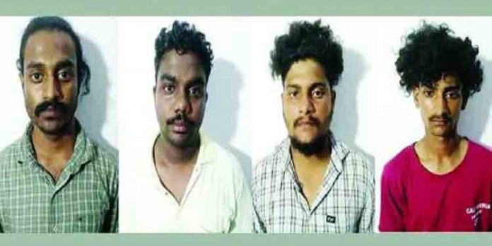 ഭിന്നശേഷിക്കാരിയെ പീഡിപ്പിച്ച സഹോദരങ്ങളടക്കം നാല് പേര് പിടിയില് ഭിന്നശേഷിക്കാരിയെ പീഡിപ്പിച്ച സഹോദരങ്ങളടക്കം നാല് പേര് പിടിയില്