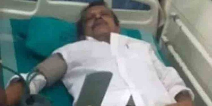 മമ്പറത്ത് കോണ്ഗ്രസ് പ്രവര്ത്തകര്ക്കെതിരെ ആര്എസ്എസ് ആക്രമണം മമ്പറത്ത് കോണ്ഗ്രസ് പ്രവര്ത്തകര്ക്കെതിരെ ആര്എസ്എസ് ആക്രമണം