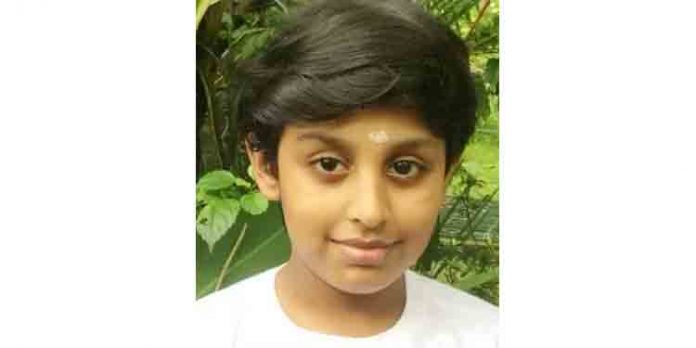 സൈക്കിളില് പോകുന്നതിനിടെ കുളത്തിലേക്ക് വീണ് വിദ്യാര്ത്ഥി മരിച്ചു സൈക്കിളില് പോകുന്നതിനിടെ കുളത്തിലേക്ക് വീണ് വിദ്യാര്ത്ഥി മരിച്ചു