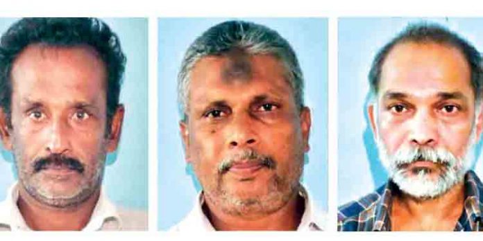 നായാട്ടിനിടെ യുവാവിനെ വെടിവെച്ച് കൊന്ന സംഭവത്തില് മൂന്നു പേര് കൂടി അറസ്റ്റിലായി നായാട്ടിനിടെ യുവാവിനെ വെടിവെച്ച് കൊന്ന സംഭവത്തില് മൂന്നു പേര് കൂടി അറസ്റ്റിലായി