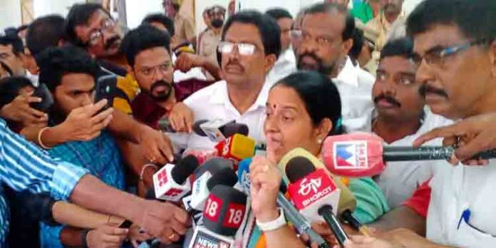 പി.ടി പകര്ന്ന നീതിയുടേയും നിലപാടിന്റെയും വിജയമെന്ന് ഉമ തോമസ് പി.ടി പകര്ന്ന നീതിയുടേയും നിലപാടിന്റെയും വിജയമെന്ന് ഉമ തോമസ്
