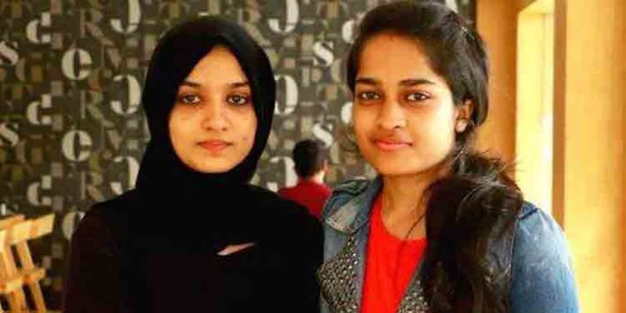വീട്ടുകാരുമായി ഇനി ഒരു ബന്ധവും ഇല്ല ; അവരുടെ കൈവശമുള്ള ഇത്രയും സാധങ്ങള് ലഭിച്ചാലുടന് ഞങ്ങള് കേരളം വിടും ; ഭാവിപരിപാടികളെക്കുറിച്ച് ആദിലയും നൂറയും വീട്ടുകാരുമായി ഇനി ഒരു ബന്ധവും ഇല്ല ; അവരുടെ കൈവശമുള്ള ഇത്രയും സാധങ്ങള് ലഭിച്ചാലുടന് ഞങ്ങള് കേരളം വിടും ; ഭാവിപരിപാടികളെക്കുറിച്ച് ആദിലയും നൂറയും