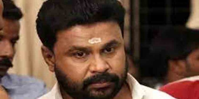 നടിയെ ആക്രമിച്ച കേസ് ; തുടരന്വേഷണത്തിന് ഒന്നരമാസം കൂടി സമയം അനുവദിച്ച് ഹൈക്കോടതി നടിയെ ആക്രമിച്ച കേസ് ; തുടരന്വേഷണത്തിന് ഒന്നരമാസം കൂടി സമയം അനുവദിച്ച് ഹൈക്കോടതി