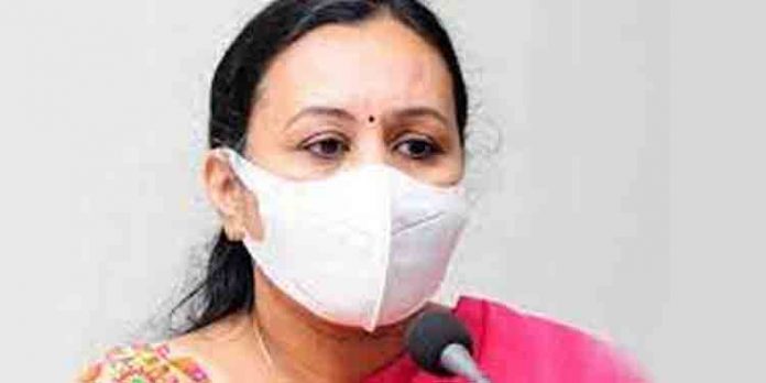 സംസ്ഥാനത്ത് കൊവിഡ് വാക്സിനെടുക്കാത്തവരുടെ കണക്ക് ശേഖരിക്കുമെന്ന് ആരോഗ്യമന്ത്രി സംസ്ഥാനത്ത് കൊവിഡ് വാക്സിനെടുക്കാത്തവരുടെ കണക്ക് ശേഖരിക്കുമെന്ന് ആരോഗ്യമന്ത്രി
