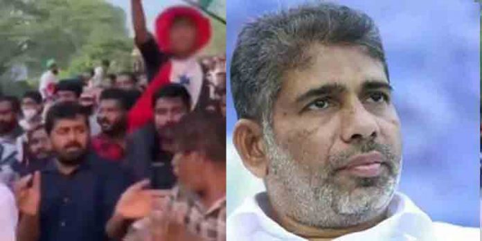 വിദ്വേഷ മുദ്രാവാക്യം വിളി : പോപ്പുലർ ഫ്രണ്ട് സംസ്ഥാന ട്രഷറർ അറസ്റ്റിൽ വിദ്വേഷ മുദ്രാവാക്യം വിളി : പോപ്പുലർ ഫ്രണ്ട് സംസ്ഥാന ട്രഷറർ അറസ്റ്റിൽ