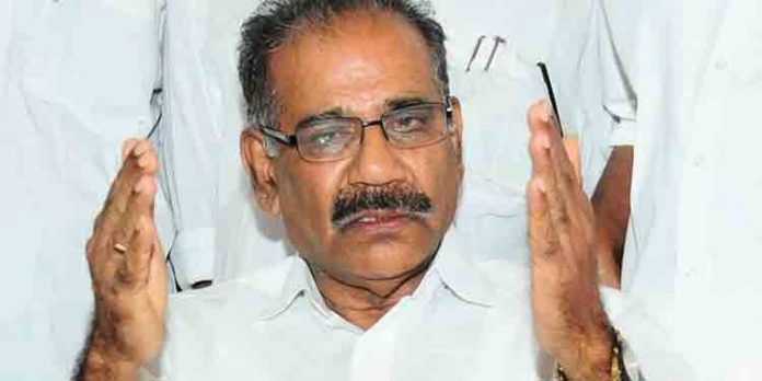 വനമേഖലകള്ക്ക് ചുറ്റും പരിസ്ഥിതിലോല മേഖല നിര്ബന്ധമെന്ന ഉത്തരവ് ; യോഗം വിളിച്ച് എ.കെ ശശീന്ദ്രന് വനമേഖലകള്ക്ക് ചുറ്റും പരിസ്ഥിതിലോല മേഖല നിര്ബന്ധമെന്ന ഉത്തരവ് ; യോഗം വിളിച്ച് എ.കെ ശശീന്ദ്രന്