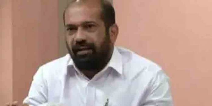 മുഖ്യമന്ത്രിയും കുടുംബവും മറ്റ് മന്ത്രിമാരും ഐഎഎസ് ഉദ്യോഗസ്ഥരും പ്രതികളാകുമ്പോള് ഇവിടെ നിര്ണ്ണായകം ; കേന്ദ്രസര്ക്കാരിന്റെ നിലപാട് – അനില് അക്കര മുഖ്യമന്ത്രിയും കുടുംബവും മറ്റ് മന്ത്രിമാരും ഐഎഎസ് ഉദ്യോഗസ്ഥരും പ്രതികളാകുമ്പോള് ഇവിടെ നിര്ണ്ണായകം ; കേന്ദ്രസര്ക്കാരിന്റെ നിലപാട് – അനില് അക്കര
