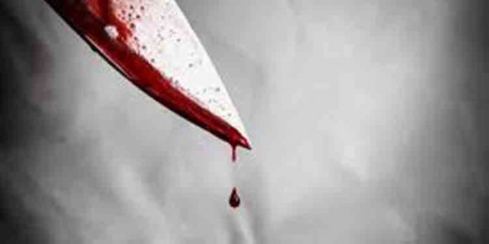 നാദാപുരം പേരോട് കോളേജ് വിദ്യാര്ഥിനിയെ യുവാവ് വെട്ടിപരിക്കേല്പ്പിച്ചു നാദാപുരം പേരോട് കോളേജ് വിദ്യാര്ഥിനിയെ യുവാവ് വെട്ടിപരിക്കേല്പ്പിച്ചു
