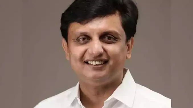 കൂളിമാട് പാലം തകർച്ച ; അന്വേഷണ റിപ്പോർട്ട് മന്ത്രി മടക്കി അയച്ചു കൂളിമാട് പാലം തകർച്ച ; അന്വേഷണ റിപ്പോർട്ട് മന്ത്രി മടക്കി അയച്ചു