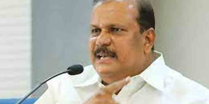 മുഖ്യമന്ത്രി രാജിവെച്ച് ജുഡീഷ്യല് അന്വേഷണം നേരിടണo : പി സി ജോര്ജ്ജ് മുഖ്യമന്ത്രി രാജിവെച്ച് ജുഡീഷ്യല് അന്വേഷണം നേരിടണo : പി സി ജോര്ജ്ജ്