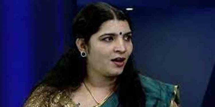 സര്ക്കാരിനെതിരായ ഗൂഢാലോചന കേസില് സരിത എസ് നായരുടെ രഹസ്യമൊഴി രേഖപ്പെടുത്തും സര്ക്കാരിനെതിരായ ഗൂഢാലോചന കേസില് സരിത എസ് നായരുടെ രഹസ്യമൊഴി രേഖപ്പെടുത്തും