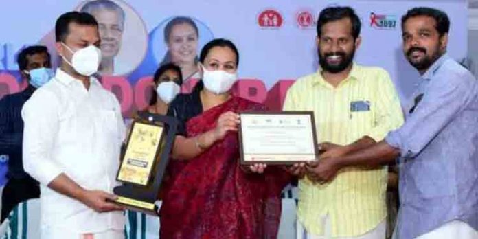 കൂടുതല് ആശുപത്രികളില് ബ്ലഡ് ബാങ്കുകള് സ്ഥാപിക്കുo : മന്ത്രി വീണാ ജോര്ജ് കൂടുതല് ആശുപത്രികളില് ബ്ലഡ് ബാങ്കുകള് സ്ഥാപിക്കുo : മന്ത്രി വീണാ ജോര്ജ്