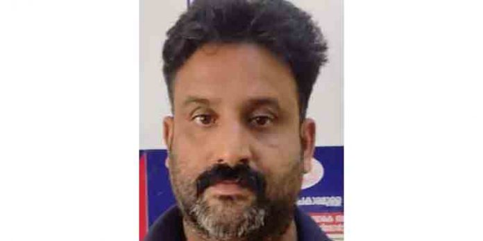 ഭാര്യയുടെ ബന്ധുവിനെ പീഡിപ്പിക്കാന് ശ്രമിച്ച യുവാവിനെ പോലീസ് അറസ്റ്റ് ചെയ്തു ഭാര്യയുടെ ബന്ധുവിനെ പീഡിപ്പിക്കാന് ശ്രമിച്ച യുവാവിനെ പോലീസ് അറസ്റ്റ് ചെയ്തു
