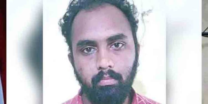 പത്താം ക്ലാസ് വിദ്യാര്ത്ഥിനിയെ പീഡിപ്പിക്കാന് ശ്രമിച്ച തുണിക്കച്ചവടക്കാരന് അറസ്റ്റില് പത്താം ക്ലാസ് വിദ്യാര്ത്ഥിനിയെ പീഡിപ്പിക്കാന് ശ്രമിച്ച തുണിക്കച്ചവടക്കാരന് അറസ്റ്റില്