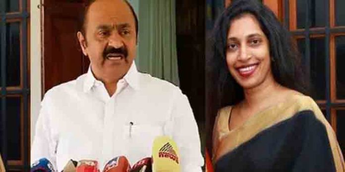 അനിത പുല്ലയില് ദശാവതാര – ഇവര് പ്രത്യക്ഷപ്പെടുന്നതിനെക്കുറിച്ച് പിണറായിക്കും കൂട്ടര്ക്കും അറിയാം : വി.ഡി സതീശന് അനിത പുല്ലയില് ദശാവതാര – ഇവര് പ്രത്യക്ഷപ്പെടുന്നതിനെക്കുറിച്ച് പിണറായിക്കും കൂട്ടര്ക്കും അറിയാം : വി.ഡി സതീശന്