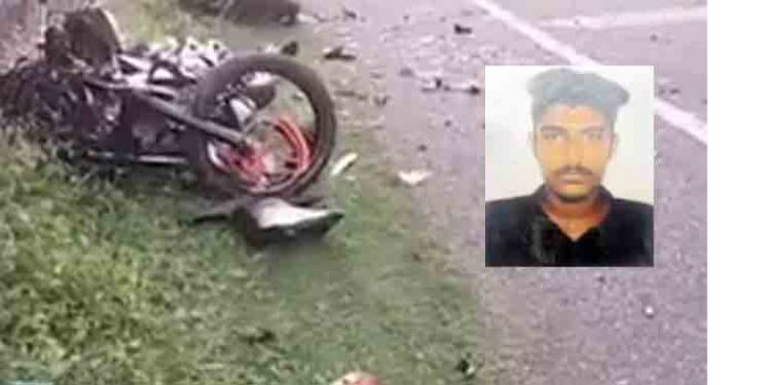 ബൈക്ക് റേസിനിടെയുണ്ടായ അപകടത്തിൽ രണ്ടുപേർ മരിച്ചു ബൈക്ക് റേസിനിടെയുണ്ടായ അപകടത്തിൽ രണ്ടുപേർ മരിച്ചു