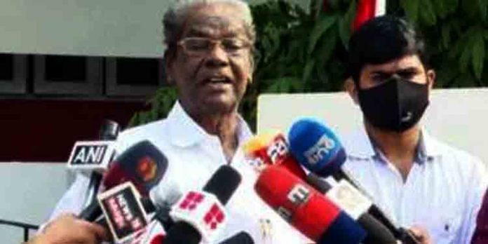 എല്ലാമാസവും ശമ്പളത്തിനായി സമരം നടത്താനാകില്ലെന്ന് ആനത്തലവട്ടം ആനന്ദന് എല്ലാമാസവും ശമ്പളത്തിനായി സമരം നടത്താനാകില്ലെന്ന് ആനത്തലവട്ടം ആനന്ദന്