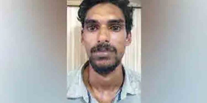 1.1 കിലോ കഞ്ചാവുമായി യുവാവ് അറസ്റ്റില് 1.1 കിലോ കഞ്ചാവുമായി യുവാവ് അറസ്റ്റില്