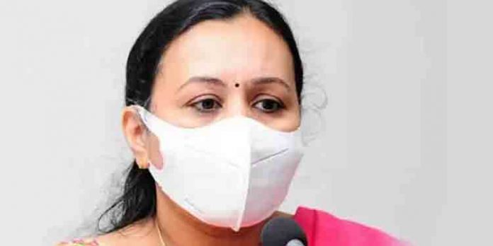 കെ.ജി.എം.സി.ടി.എയ്ക്കെതിരെ അതിരൂക്ഷ വിമര്ശനവുമായി ആരോഗ്യമന്ത്രി വീണാ ജോര്ജ് കെ.ജി.എം.സി.ടി.എയ്ക്കെതിരെ അതിരൂക്ഷ വിമര്ശനവുമായി ആരോഗ്യമന്ത്രി വീണാ ജോര്ജ്