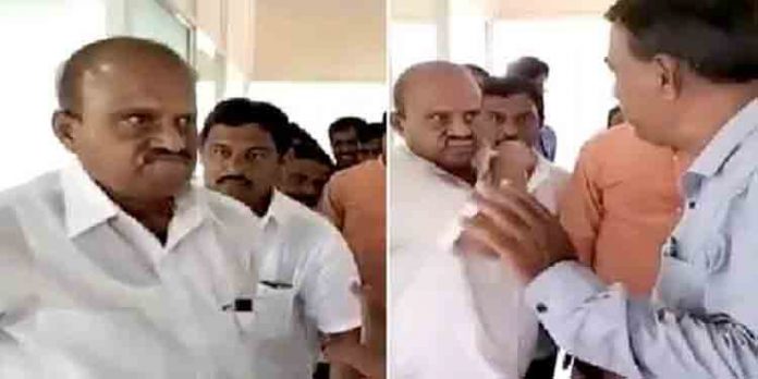 കർണാടകയിൽ കോളേജ് പ്രിൻസിപ്പലിൻ്റെ കരണത്തടിച്ച് എംഎൽഎ കർണാടകയിൽ കോളേജ് പ്രിൻസിപ്പലിൻ്റെ കരണത്തടിച്ച് എംഎൽഎ