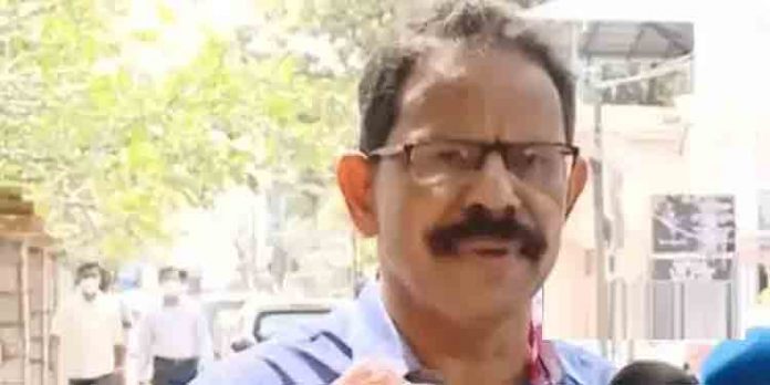 അഭയ കൊലക്കേസില് പ്രതികള്ക്ക് ജാമ്യം ലഭിക്കാന് സി.ബി.ഐ. സഹായം ; ജോമോന് പുത്തന്പുരയ്ക്കല് അഭയ കൊലക്കേസില് പ്രതികള്ക്ക് ജാമ്യം ലഭിക്കാന് സി.ബി.ഐ. സഹായം ; ജോമോന് പുത്തന്പുരയ്ക്കല്