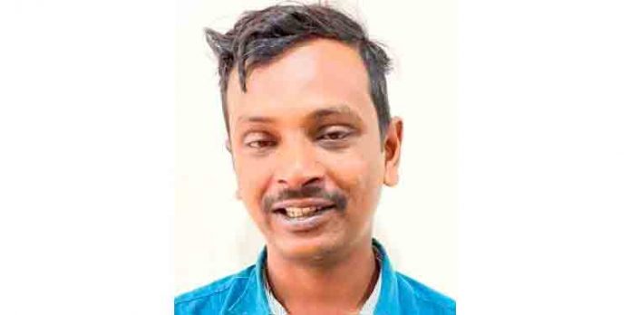 സ്കൂള് വിദ്യാര്ഥിനികളെ ശുചിമുറിയില് കയറി ഉപദ്രവിച്ച കേസിലെ പ്രതി അറസ്റ്റില് സ്കൂള് വിദ്യാര്ഥിനികളെ ശുചിമുറിയില് കയറി ഉപദ്രവിച്ച കേസിലെ പ്രതി അറസ്റ്റില്