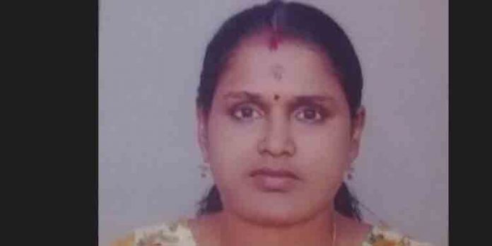 വാഹനാപകടത്തില് പരിക്കേറ്റ് ചികിത്സയിലായിരുന്ന അധ്യാപിക മരിച്ചു വാഹനാപകടത്തില് പരിക്കേറ്റ് ചികിത്സയിലായിരുന്ന അധ്യാപിക മരിച്ചു