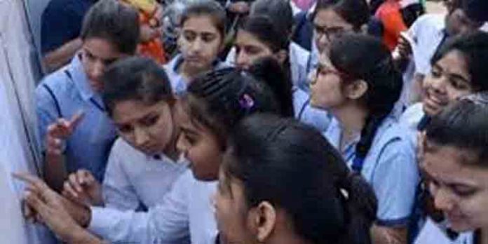 പ്ലസ് വൺ പ്രവേശനം : നേറ്റിവിറ്റി, ജാതി തെളിയിക്കുന്നതിന് എസ്.എസ്.എൽ.സി. സർട്ടിഫിക്കറ്റ് മതി പ്ലസ് വൺ പ്രവേശനം : നേറ്റിവിറ്റി, ജാതി തെളിയിക്കുന്നതിന് എസ്.എസ്.എൽ.സി. സർട്ടിഫിക്കറ്റ് മതി