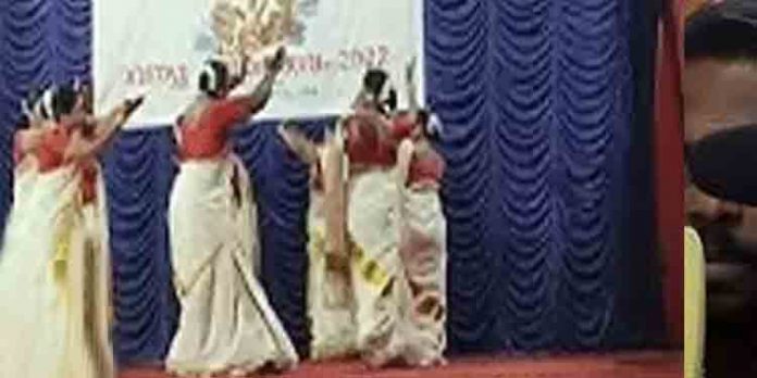 സംസ്ഥാന റവന്യൂ കലോത്സവത്തില് ജേതാക്കളായി തൃശ്ശൂര് ജില്ലാ ടീം സംസ്ഥാന റവന്യൂ കലോത്സവത്തില് ജേതാക്കളായി തൃശ്ശൂര് ജില്ലാ ടീം