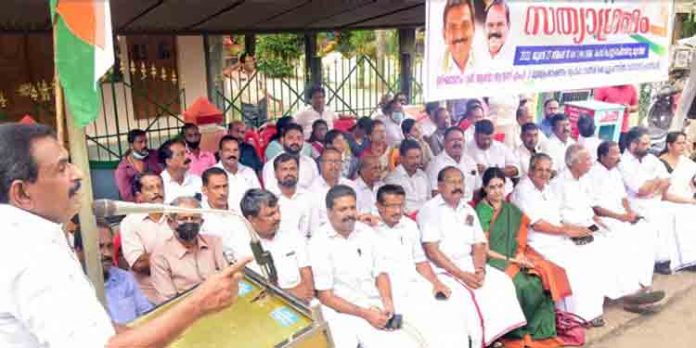 അഗ്നിപഥ് ഇന്ത്യന് സേനയുടെ ആത്മവീര്യം തകര്ക്കും ; ആന്റോ ആന്റണി അഗ്നിപഥ് ഇന്ത്യന് സേനയുടെ ആത്മവീര്യം തകര്ക്കും ; ആന്റോ ആന്റണി