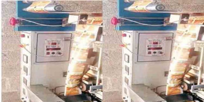 പുറത്ത് പശുവളർത്തൽ ; അകത്ത് ഹാന്സ് നിർമ്മാണം : കോട്ടയത്ത് ഫാം ഹൗസിന്റെ മറവിൽ നടത്തിയത് വൻ ലഹരി കച്ചവടം പുറത്ത് പശുവളർത്തൽ ; അകത്ത് ഹാന്സ് നിർമ്മാണം : കോട്ടയത്ത് ഫാം ഹൗസിന്റെ മറവിൽ നടത്തിയത് വൻ ലഹരി കച്ചവടം