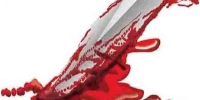 ടിപ്പര് ലോറിക്കാര് തമ്മിലുള്ള സംഘട്ടനത്തില് ലോറി ഡ്രൈവര്ക്ക് കുത്തേറ്റു ടിപ്പര് ലോറിക്കാര് തമ്മിലുള്ള സംഘട്ടനത്തില് ലോറി ഡ്രൈവര്ക്ക് കുത്തേറ്റു