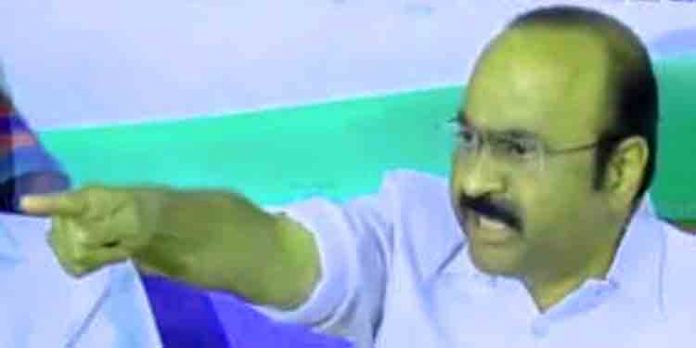 സ്വര്ണക്കടത്ത് കേസ് തെളിയും വരെ പ്രതിപക്ഷം പ്രക്ഷോഭം നടത്തുമെന്ന് പ്രതിപക്ഷ നേതാവ് വി ഡി സതീശന് സ്വര്ണക്കടത്ത് കേസ് തെളിയും വരെ പ്രതിപക്ഷം പ്രക്ഷോഭം നടത്തുമെന്ന് പ്രതിപക്ഷ നേതാവ് വി ഡി സതീശന്