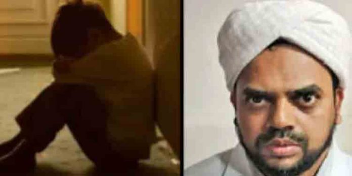 15കാരനെ പീഡിപ്പിച്ച മദ്രസ അധ്യാപകൻ അറസ്റ്റിൽ 15കാരനെ പീഡിപ്പിച്ച മദ്രസ അധ്യാപകൻ അറസ്റ്റിൽ