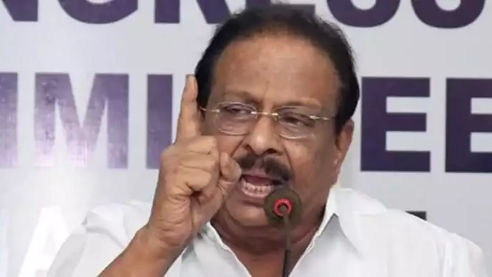 കണ്ണൂർ യുഡിഎഫ് മാര്ച്ചില് സംഘര്ഷ സാധ്യത ; കെ.സുധാകരന് പോലീസ് നോട്ടീസ് കണ്ണൂർ യുഡിഎഫ് മാര്ച്ചില് സംഘര്ഷ സാധ്യത ; കെ.സുധാകരന് പോലീസ് നോട്ടീസ്