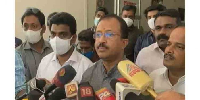 സ്വപ്ന സുരേഷിന്റെ ആരോപണം സിബിഐ അന്വേഷിക്കണo : കേന്ദ്രമന്ത്രി വി മുരളീധരന് സ്വപ്ന സുരേഷിന്റെ ആരോപണം സിബിഐ അന്വേഷിക്കണo : കേന്ദ്രമന്ത്രി വി മുരളീധരന്
