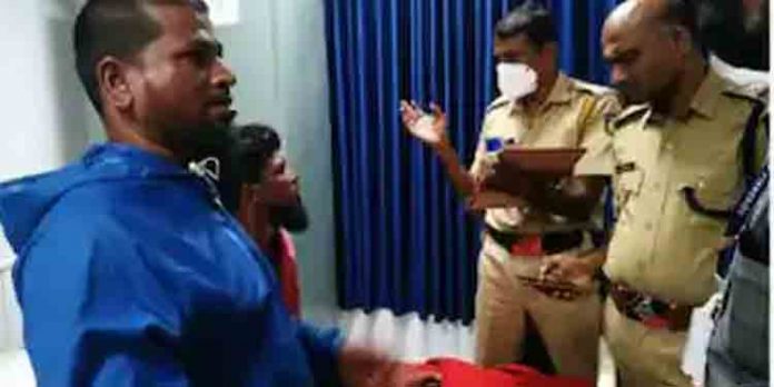 കടല് കലി തുള്ളുന്നു ; മൂന്നു ജില്ലകളില് മത്സ്യബന്ധന ബോട്ട് മറിഞ്ഞ് അപകടം കടല് കലി തുള്ളുന്നു ; മൂന്നു ജില്ലകളില് മത്സ്യബന്ധന ബോട്ട് മറിഞ്ഞ് അപകടം