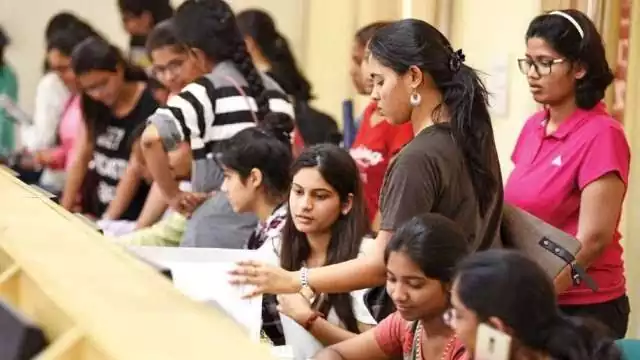 നീറ്റ് പിജി പരീക്ഷാഫലം പ്രഖ്യാപിച്ചു നീറ്റ് പിജി പരീക്ഷാഫലം പ്രഖ്യാപിച്ചു