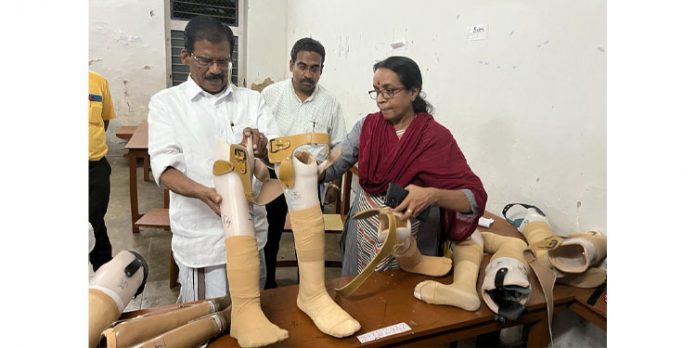 ചരിത്രം തിരുത്തി കോട്ടയം : പാർലമെന്റ് മണ്ഡലത്തിലെ മുഴുവൻ ഭിന്നശേഷിക്കാർക്കും ഉപകരണ വിതരണം ഇന്ന് ചരിത്രം തിരുത്തി കോട്ടയം : പാർലമെന്റ് മണ്ഡലത്തിലെ മുഴുവൻ ഭിന്നശേഷിക്കാർക്കും ഉപകരണ വിതരണം ഇന്ന്