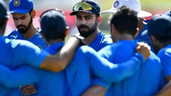 വീണ്ടും ഒരേ സമയം രണ്ടു ടീമുകളുമായി ഇന്ത്യ വീണ്ടും ഒരേ സമയം രണ്ടു ടീമുകളുമായി ഇന്ത്യ