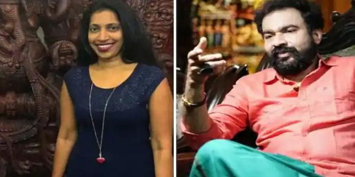 മോൻസൻ പ്രതിയായ ബലാത്സംഗ കേസിൽ ഇരയുടെ പേര് വെളിപ്പെടുത്തി : അനിത പുല്ലയിലിനെ ചോദ്യം ചെയ്തു മോൻസൻ പ്രതിയായ ബലാത്സംഗ കേസിൽ ഇരയുടെ പേര് വെളിപ്പെടുത്തി : അനിത പുല്ലയിലിനെ ചോദ്യം ചെയ്തു